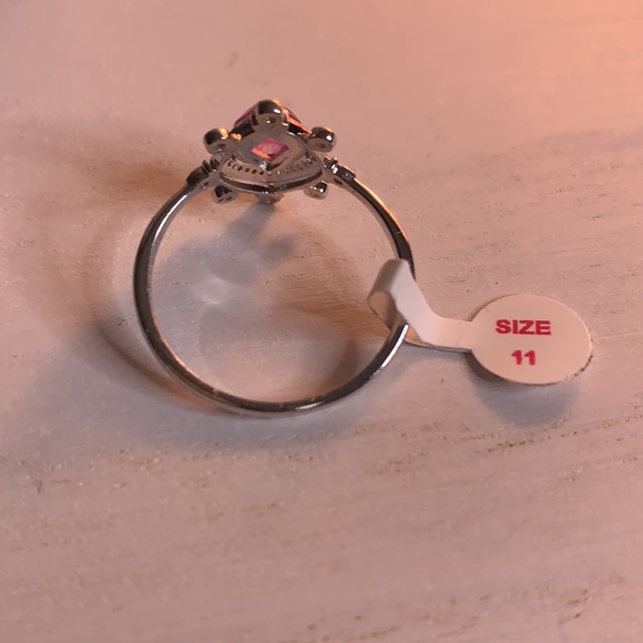 💍 Perfectly Glam Bomb Party Ring - Picture 5 of 5